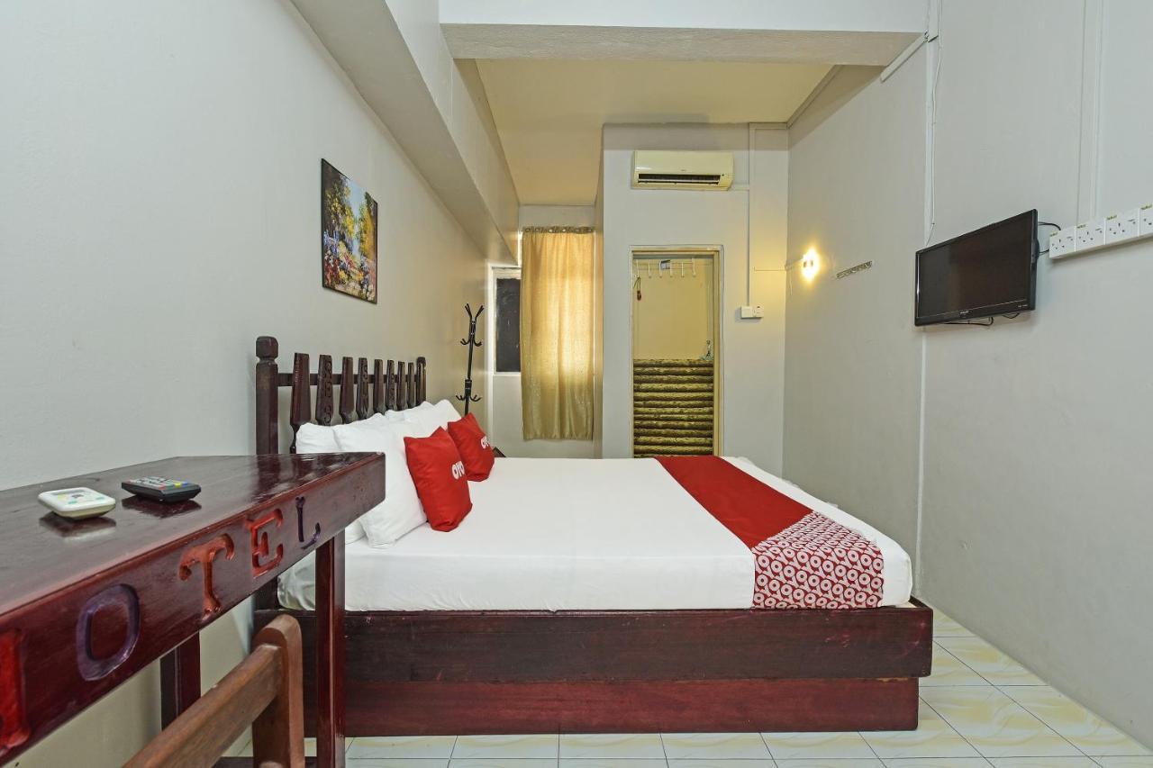 Super Oyo Capital O 90659 Raintown Timbers Hotel Taiping Eksteriør bilde