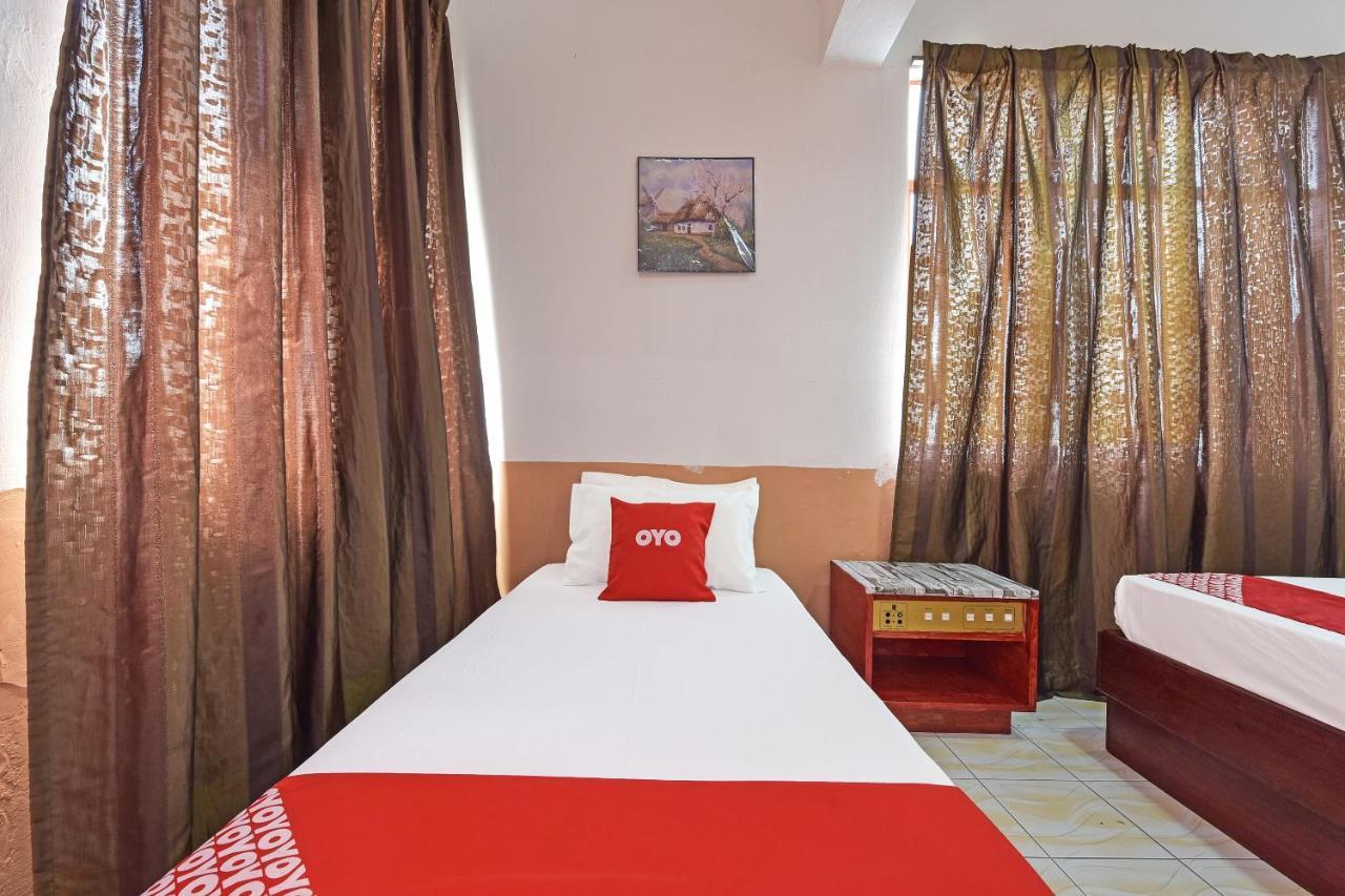 Super Oyo Capital O 90659 Raintown Timbers Hotel Taiping Eksteriør bilde