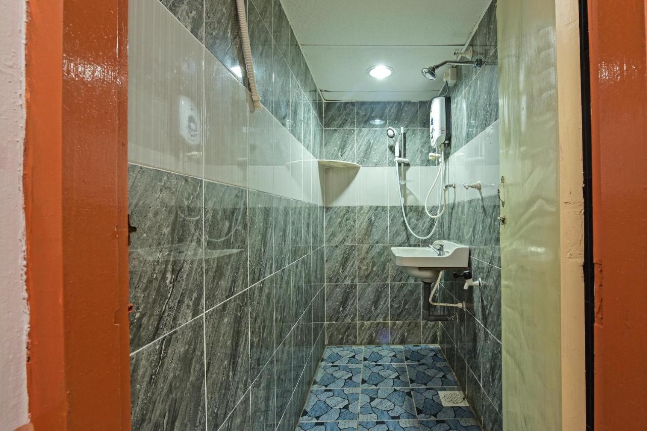 Super Oyo Capital O 90659 Raintown Timbers Hotel Taiping Eksteriør bilde