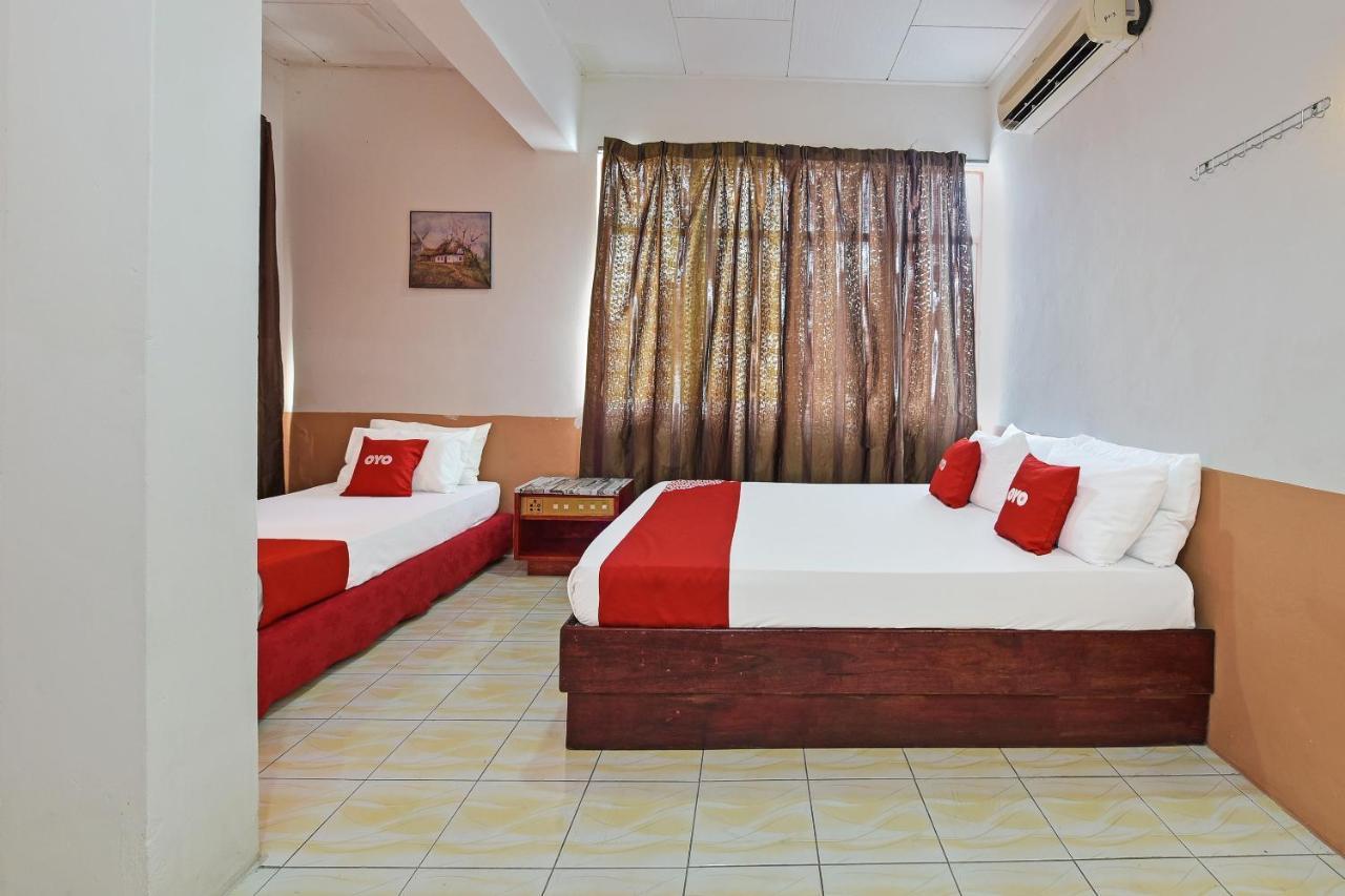 Super Oyo Capital O 90659 Raintown Timbers Hotel Taiping Eksteriør bilde