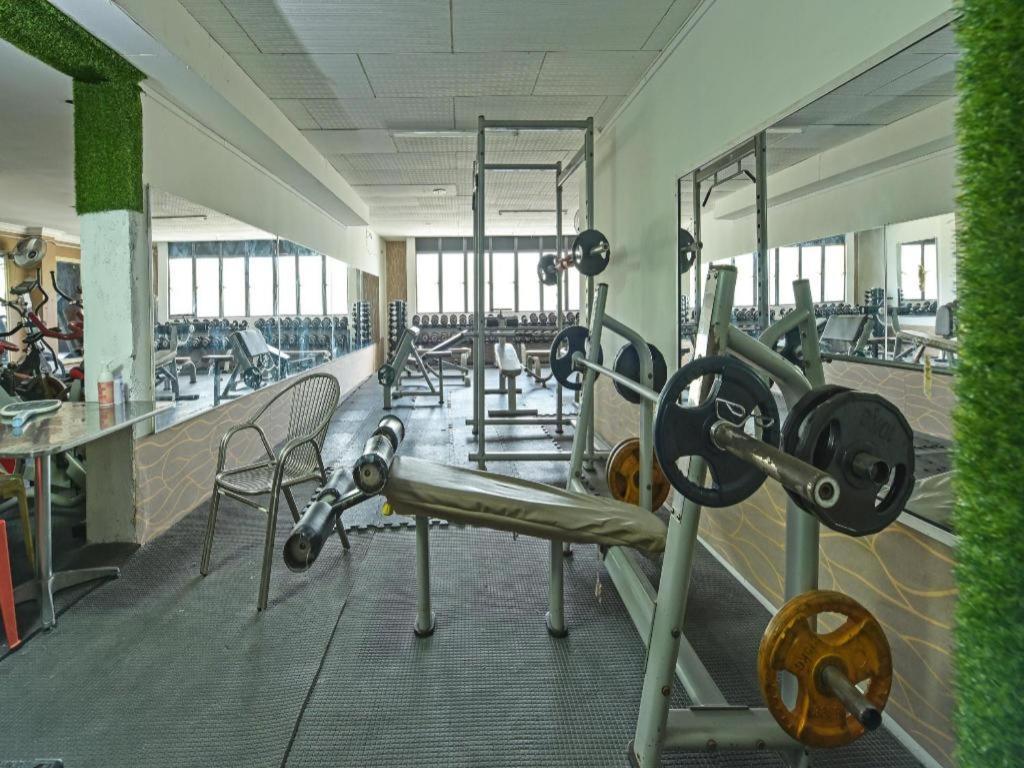 Super Oyo Capital O 90659 Raintown Timbers Hotel Taiping Eksteriør bilde